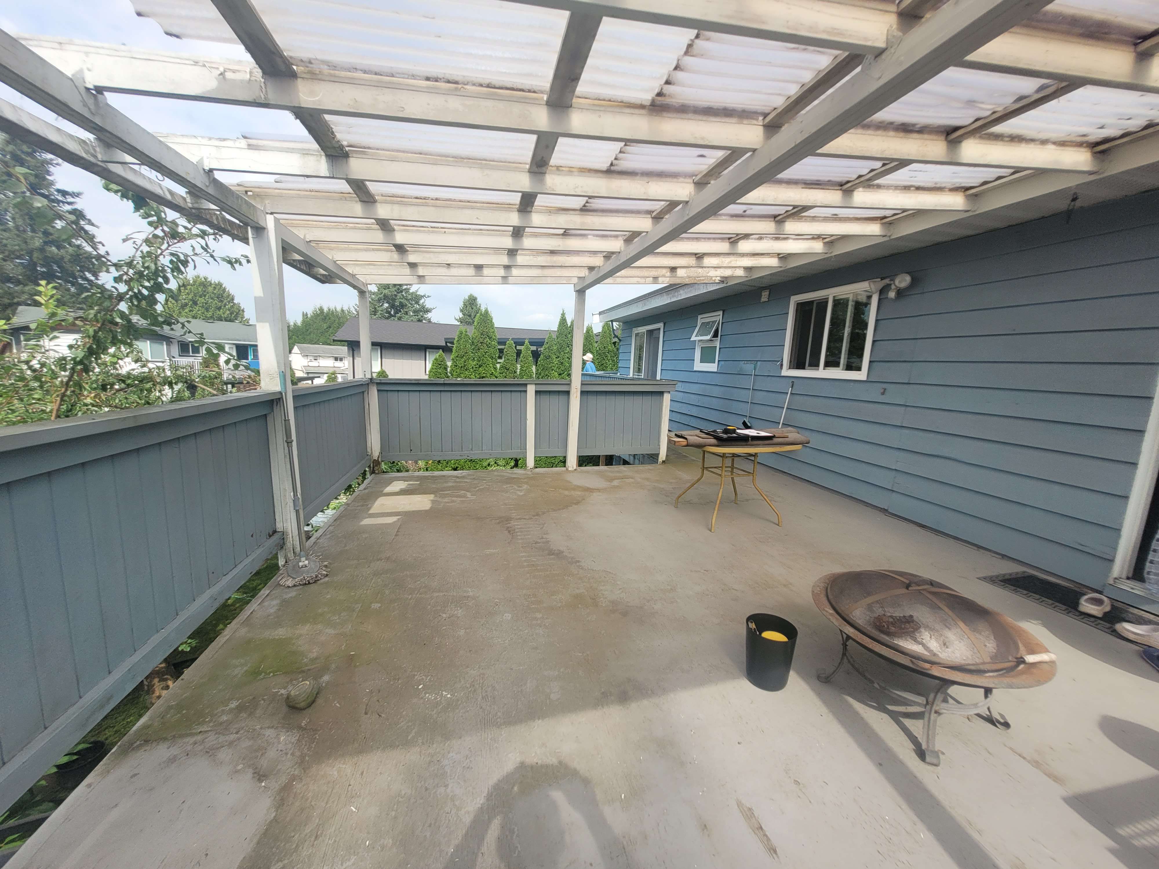 Old wood roof close-up before replacement
