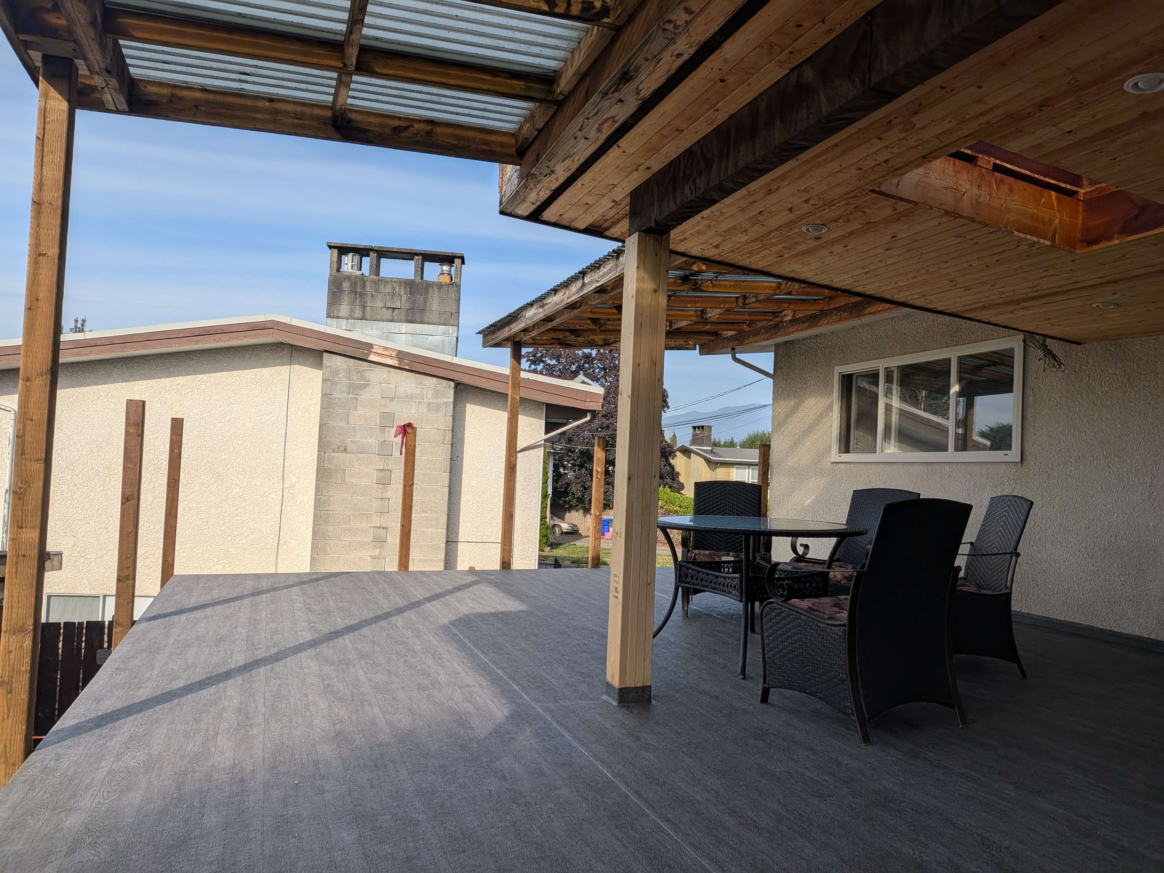 Vinyl Deck Renewal in Chilliwack